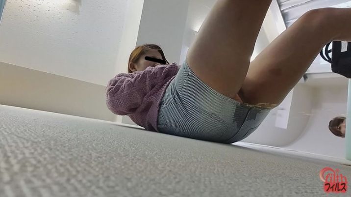 病院,待合室,おしっこ,放尿,我慢,限界,お漏らし,おもらし,尿意