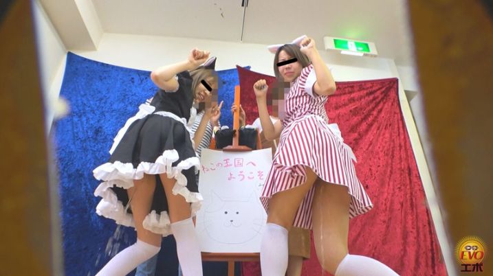 カフェ店員,浴衣,婦警,制服,着衣,放尿,尿意,モジモジ,おしっこ,オシッコ,我慢,限界,お漏らし,おもらし